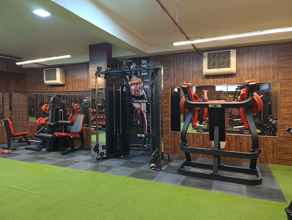 Vansh Fitness Center Solapur