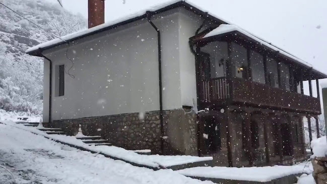 Ловна резиденция „Парамун“