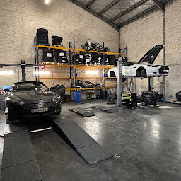 Photo n°6 de FAP automobile Maranello carrosserie à Gréasque (Service de nettoyage de selleries)