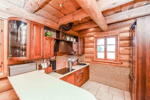 Sunset House, Brīvdienu māja