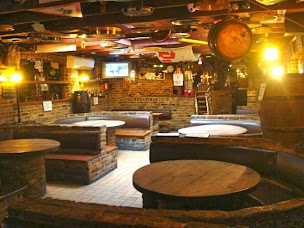 Photo n°25 de Pub Mac Ewans et sa salle de réception : La Suite à Lens (Karaoké vidéo)