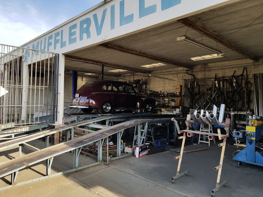 Mufflerville - Visual