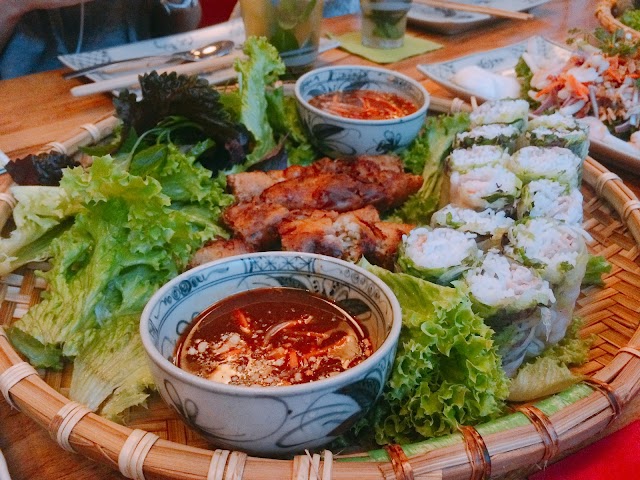 Chi Bay
