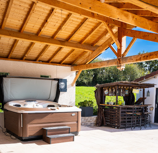 Photo de La Maison de la Pose Distributeur de la marque JACUZZI® à Perrigny (39570)