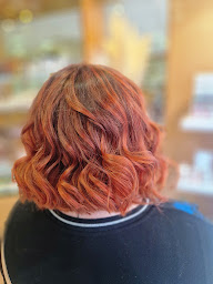 Photo n°4 de Camille Albane - Coiffeur Douai à Douai (Institut de beauté)