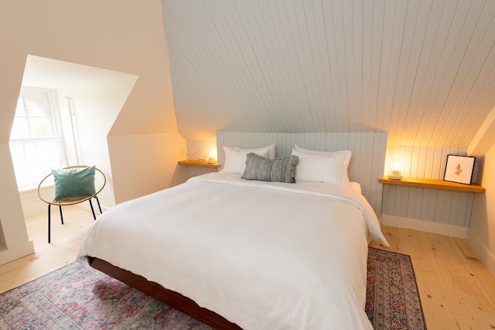 The August House (Boutique Inn in Windsor, NS) by null