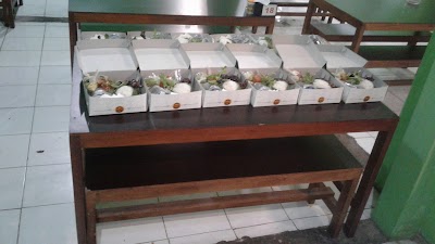 Photos of Ratu Penyet Kartini