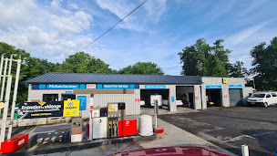 Photo n°1 de PG Auto Services - Bosch Car Service à Voeuil-et-Giget (Magasin de pneus)