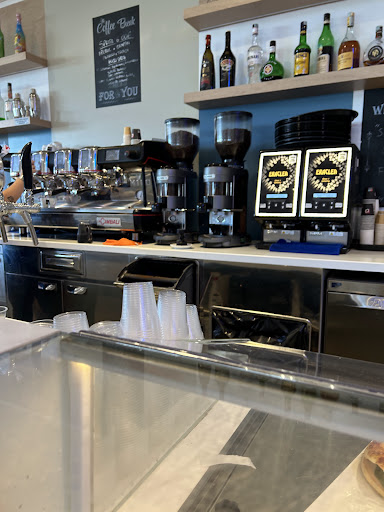 Sidney Caffe - Visual