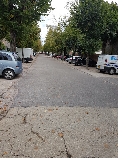 Parking Le Quinconce - Thumbnail