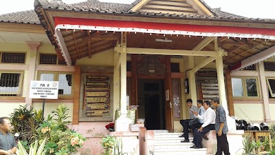 Photos of SMAN 1 Tembuku