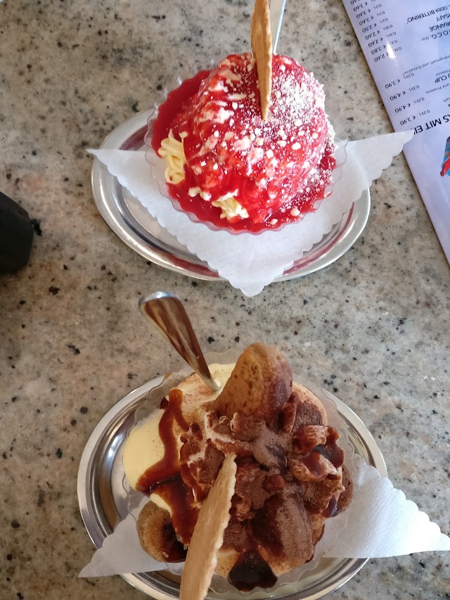 Eiscafe Paradiso