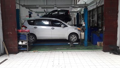 Photos of Top Suzuki Motor Gianyar