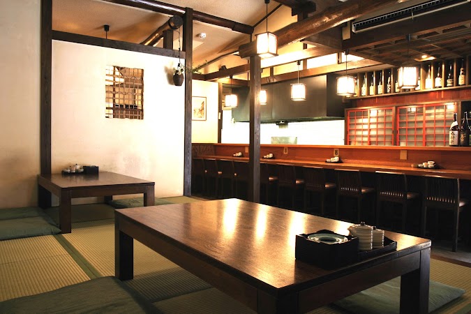 うなぎの魚伊 本店 interior