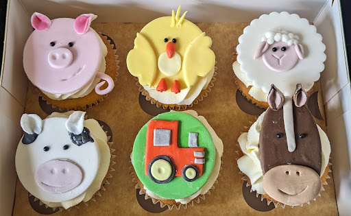 Lou's Cakes & Bakes - Thumbnail