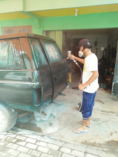 Photos of Dodd's Garage Colouring Spray (bengkel cat)