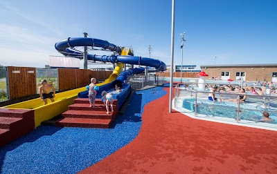 Photos of &Iacute;&thorn;r&oacute;ttami&eth;st&ouml;&eth;in Bl&ouml;ndu&oacute;si