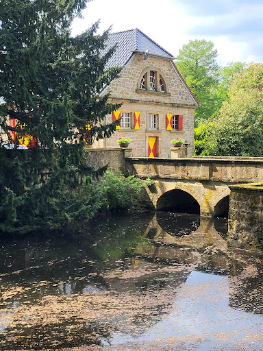Schloss Surenburg - Thumbnail