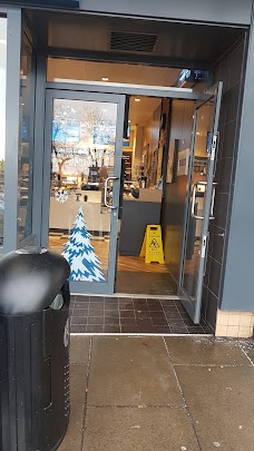 Greggs – Broomhill glasgow