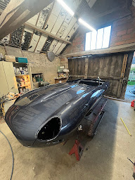 Photo n°5 de L'Atelier d'Adrien à Saint-Germain-le-Guillaume (Atelier de carrosserie automobile)