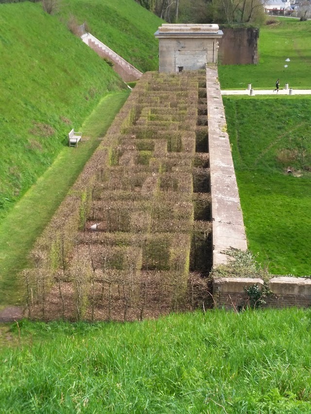 Les Jardins Suspendus