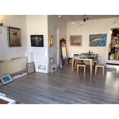 Photos of kunsten lijsten atelier