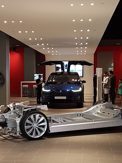 Photos of Tesla