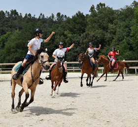 Photo n°3 de AVRIL EDITH à Brignoles (Centre équestre)