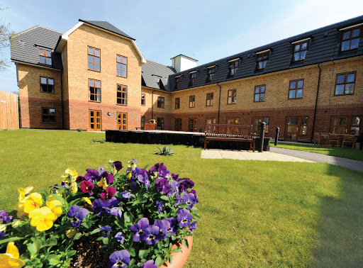 Compassionate Care in London at Heathlands Care Home