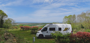 Photo n°57 de Camping le Balcon de la Baie du Mont Saint Michel à Saint-Marcan (Hôtel)