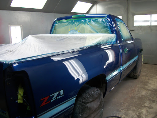 JR'S Paint and Body Gallery - United States