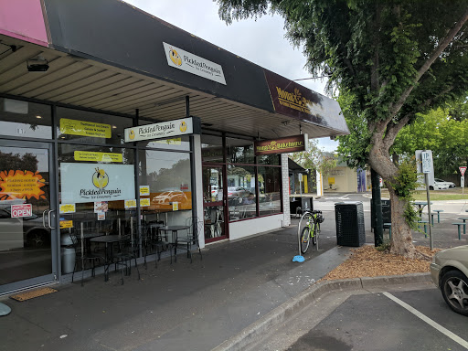 Mona's Bakehouse