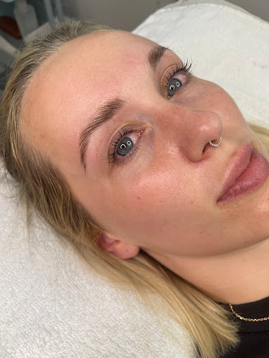 Lashed & Waxed By Cera (Port Alberni) - Eyelash Extensions, Lash Lifts, Waxing, Brow Lamination - Thumbnail