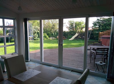 Photos of S&oacute;lb&aelig;r Guesthouse