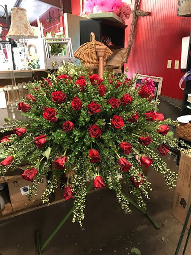 Briar Patch Gift & Nursery - Thumbnail