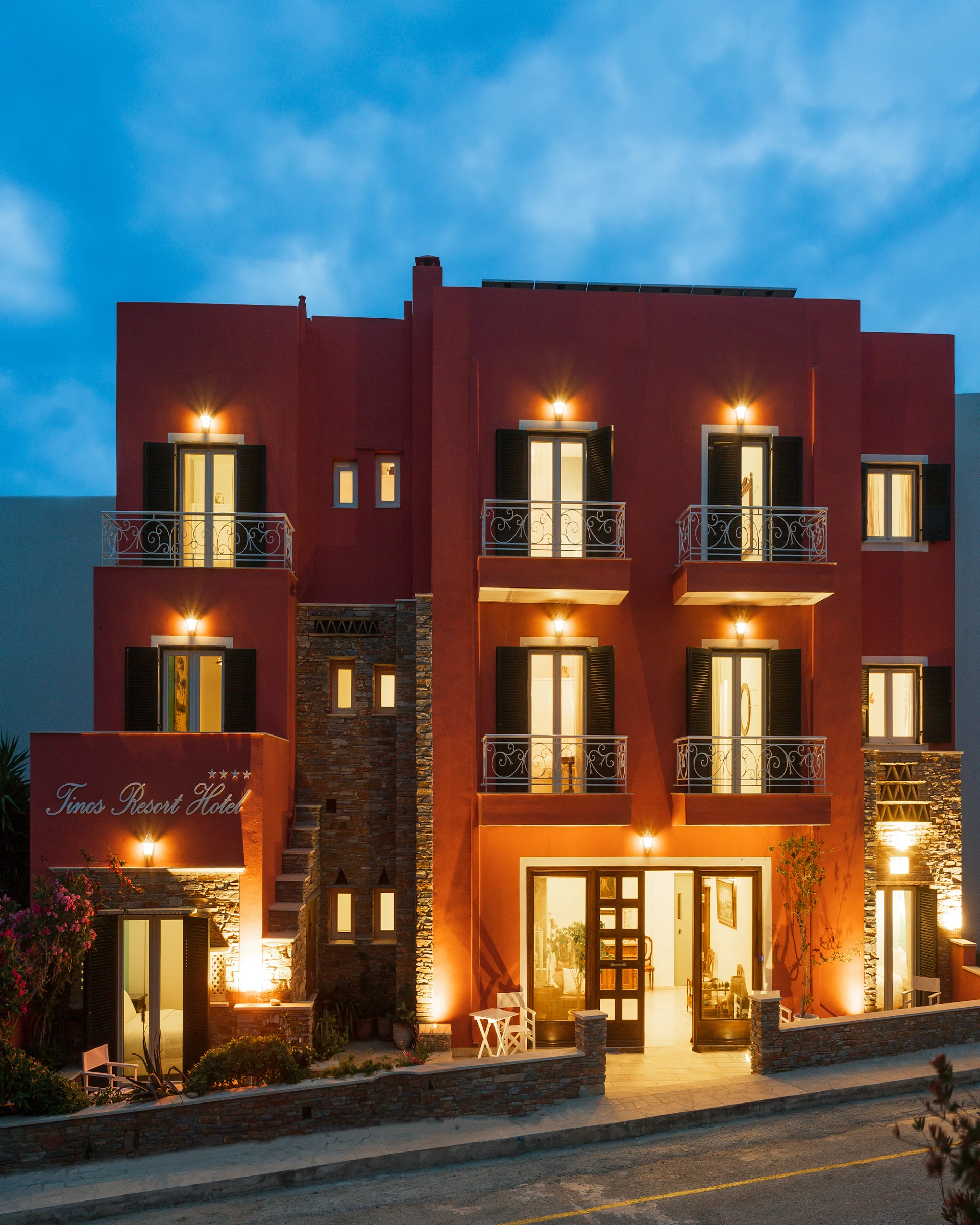 Tinos Resort Hotel Luxury suites