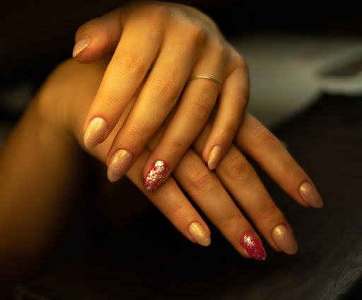 Looks & more - Thumbnail