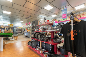 Photo n°6 de EXTRA - EUREKA MA MAISON - Quincaillerie Besnard Lugan à Lalbenque (Magasin de lave-linges et sèche-linges)