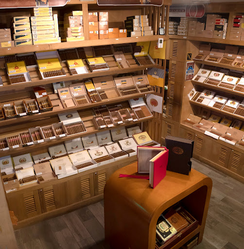 Casa Del Habano Cozumel Rincón Cubano - Thumbnail