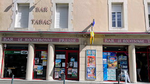 Photo n°2 de Bar tabac Le Rochebonne à Saint-Malo (Bar PMU)