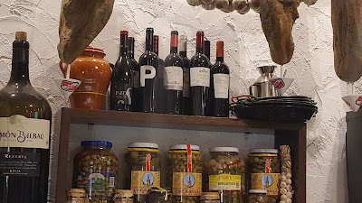 Photos of El Cas&oacute;n de los Reyes