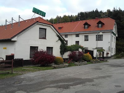 Photos of Ml&yacute;nhotel