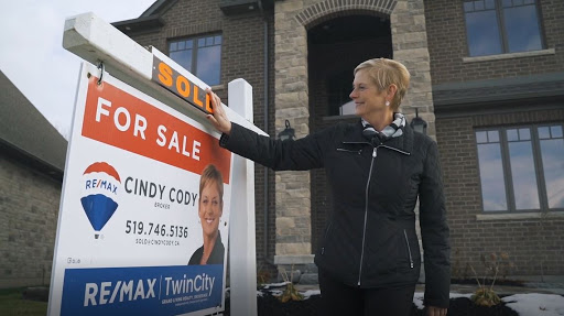 Cindy Cody Team | Serving Kitchener, Waterloo & Cambridge - Thumbnail