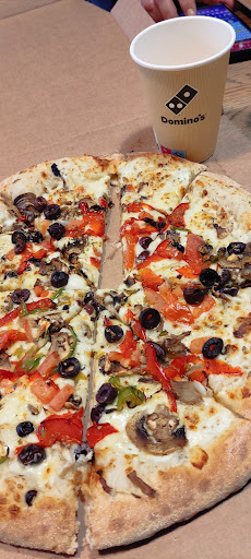 Photo 1 - Domino's Pizza DInan