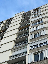 Photo n°28 de Fenêtre et Volet.fr à Bron (Fournisseur de portes)