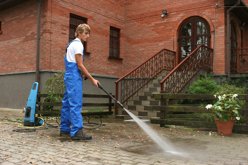 Midwest Softwash and Pressure Wash - Thumbnail