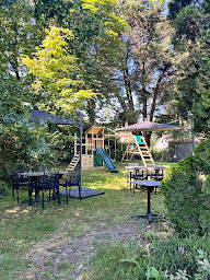 Photo n°66 de LES CANAILLES DU MARAIS - restaurant - traiteur - livraison de plateaux repas à Saint-Lyphard (Restaurant)