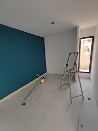 Photo n°17 de M.S Peinture à Ortaffa (Peintre en bâtiment)