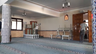 Sancaktepe Sarıgazi Hacı İzzet Dursun Camii