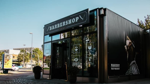 Gentlemen’s Barbershop